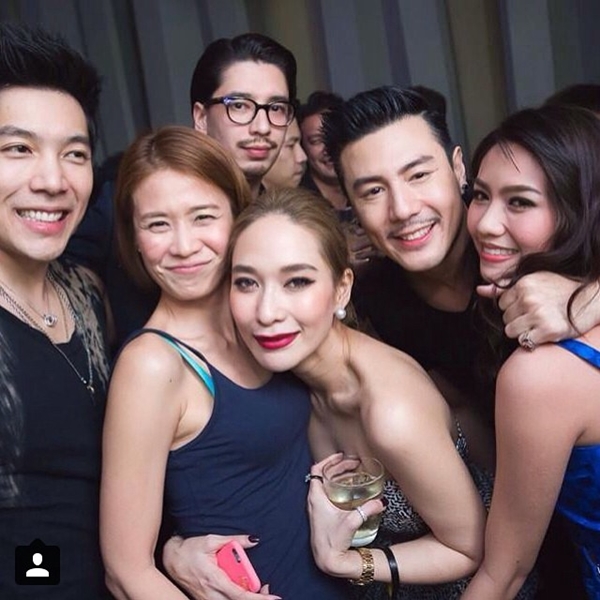 พลอย-จอห์น ถ่ายภาพร่วมเฟรม โดม-เมทัล พลอย-จอห์น ถ่ายภาพร่วมเฟรม โดม-เมทัล