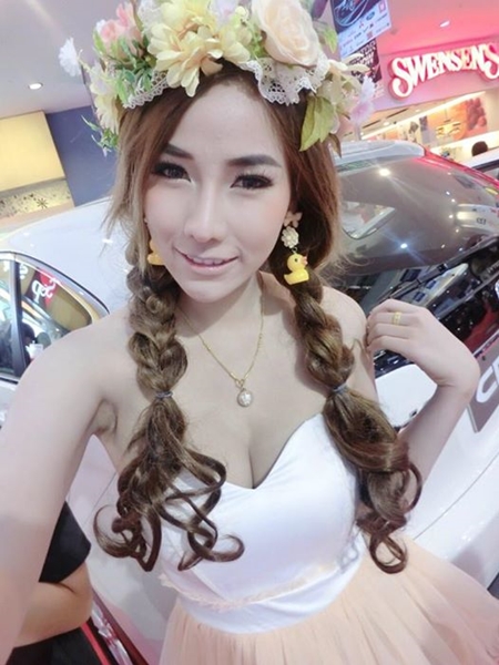 ชีสเค้ก จริยา พริตตี้ศัลยกรรม ชีสเค้ก จริยา พริตตี้ศัลยกรรม