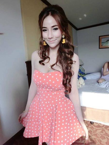 ชีสเค้ก จริยา พริตตี้ศัลยกรรม ชีสเค้ก จริยา พริตตี้ศัลยกรรม