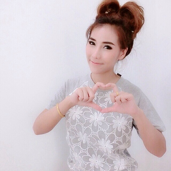 ชีสเค้ก จริยา พริตตี้ศัลยกรรม ชีสเค้ก จริยา พริตตี้ศัลยกรรม