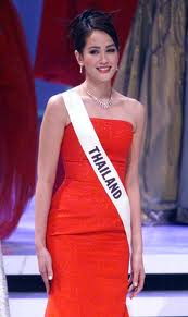 ลดา เองชวเดชาศิลป์ ลดา เองชวเดชาศิลป์