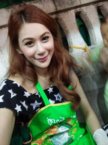 แม่ค้าส้มตำ ปลานิล หทัยรัตน์ แม่ค้าส้มตำ ปลานิล หทัยรัตน์