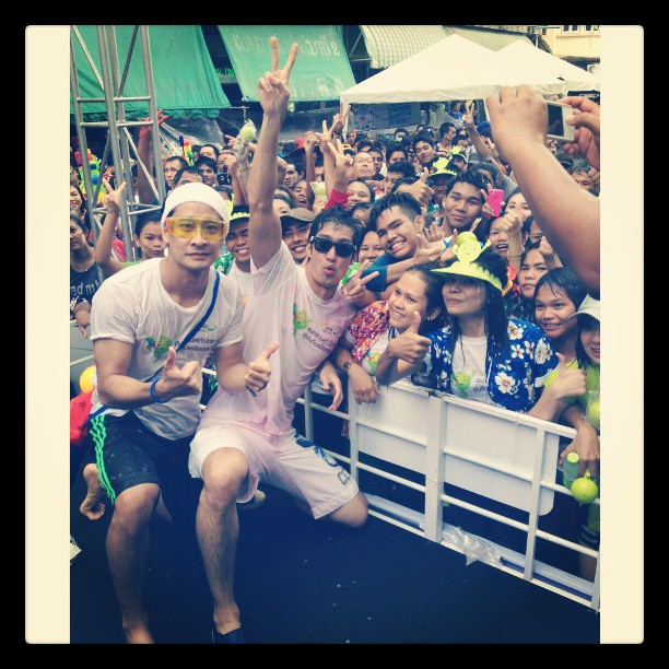 สงกรานต์ 2556 ตามส่อง ดาราเล่นสงกรานต์