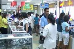 ผู้ประกอบการขอขึ้นราคาชุดนักเรียน เหตุค่าแรง 300 ทำต้นทุนพุ่ง