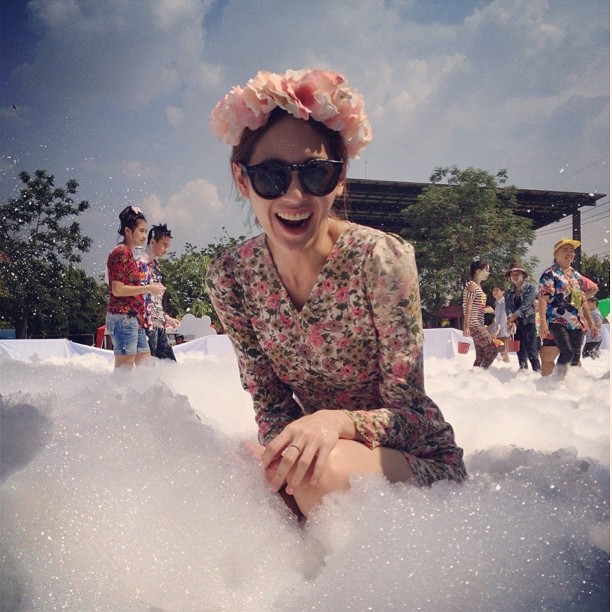 สงกรานต์ 2556 ตามส่อง ดาราเล่นสงกรานต์