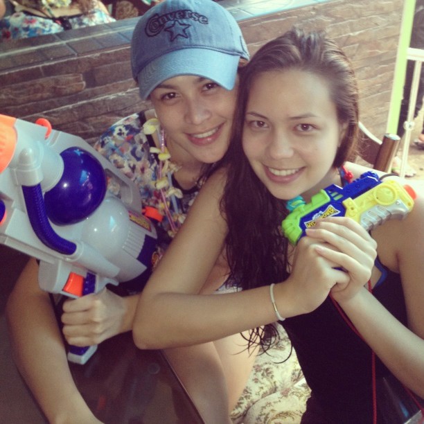 สงกรานต์ 2556 ตามส่อง ดาราเล่นสงกรานต์