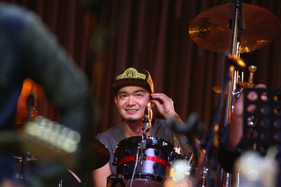 Bodyslam นั่งเล่น