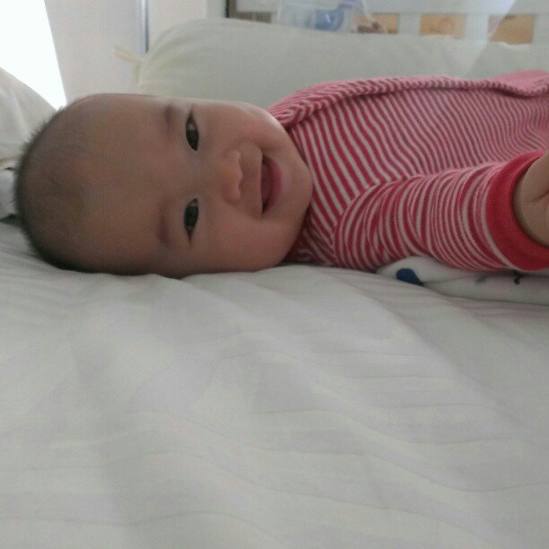 ชมภาพ น้องแพทริก ลูก นิหน่า - แบงค์ จ้ำม่ำ น่าฟัดสุด ๆ