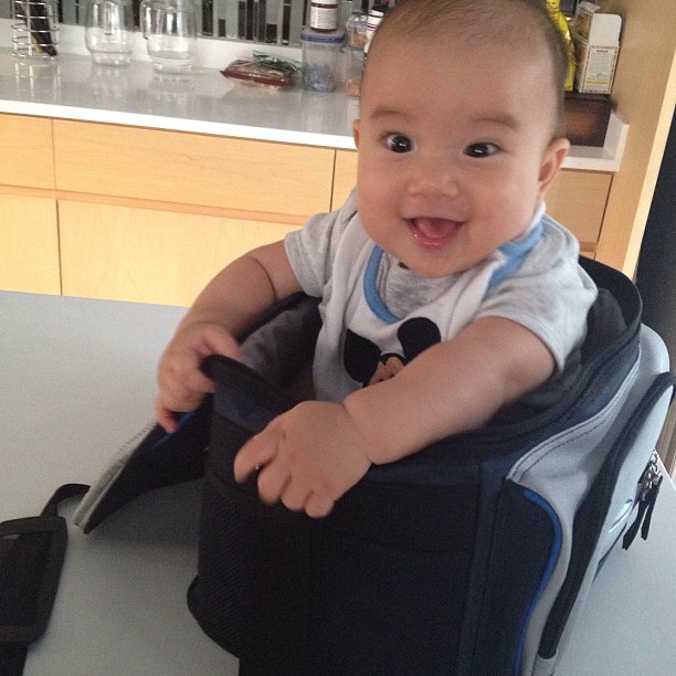 ชมภาพ น้องแพทริก ลูก นิหน่า - แบงค์ จ้ำม่ำ น่าฟัดสุด ๆ