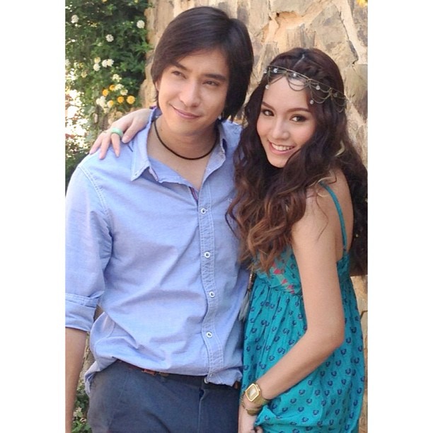 ลือหึ่ง! หลุยส์ นุ่น ส่อแววรักร้าว - จ๊ะ จิตตาภา เป็นมือที่สาม