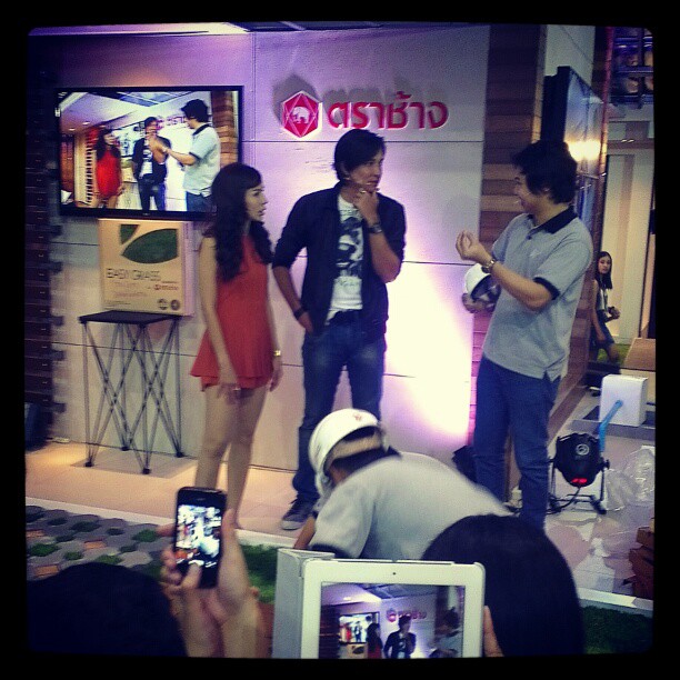 ลือหึ่ง! หลุยส์ นุ่น ส่อแววรักร้าว - จ๊ะ จิตตาภา เป็นมือที่สาม