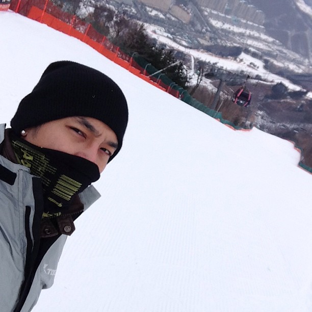 หวานซะ! น้ำฝน-อาร์ต ควงคู่ท้าลมหนาวสัมผัสหิมะที่เกาหลี