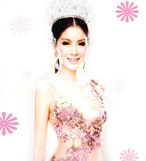 ฟิล์ม มิสทิฟฟานี่ ฉะ แจส สรวีย์ แฉกะเทยขายตัวกลางรายการ ฟิล์ม มิสทิฟฟานี่ ฉะ แจส สรวีย์ แฉกะเทยขายตัวกลางรายการ