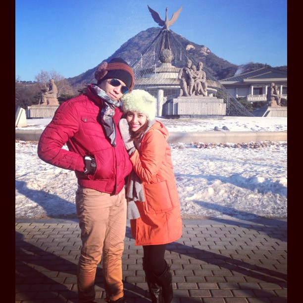 หวานซะ! น้ำฝน-อาร์ต ควงคู่ท้าลมหนาวสัมผัสหิมะที่เกาหลี