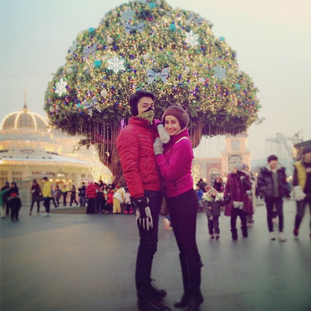 หวานซะ! น้ำฝน-อาร์ต ควงคู่ท้าลมหนาวสัมผัสหิมะที่เกาหลี