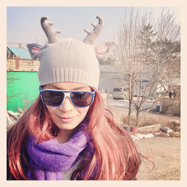 เมย์ มาริษา ฮอร์น โร่แจ้งความ หลังถูกมือบอนพ่นสเปรย์ใส่ร้าน