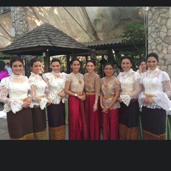 งานแต่งงาน ไก่ มีสุข