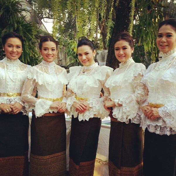 งานแต่งงาน ไก่ มีสุข