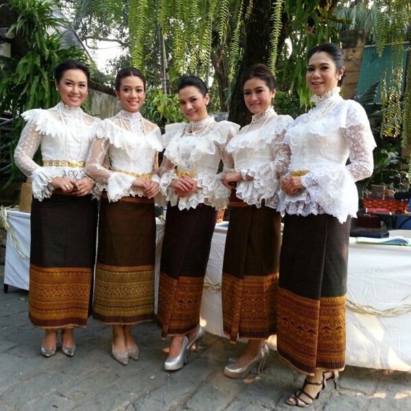 งานแต่งงาน ไก่ มีสุข