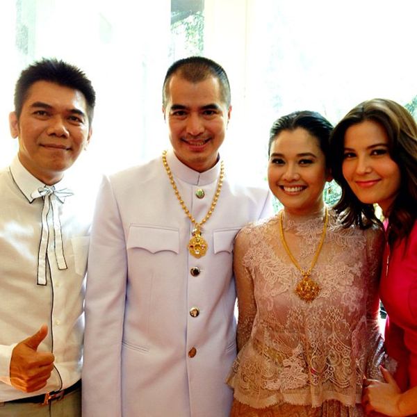 งานแต่งงาน ไก่ มีสุข