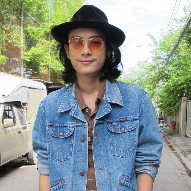 บอม ธนา บอม ธนา