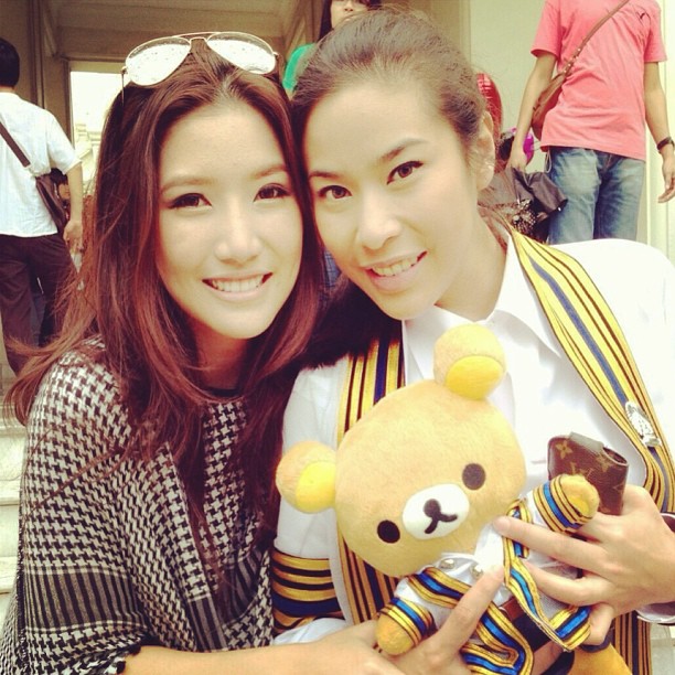 ดารารับปริญญาจุฬาฯ 2556 ดารารับปริญญาจุฬาฯ 2556