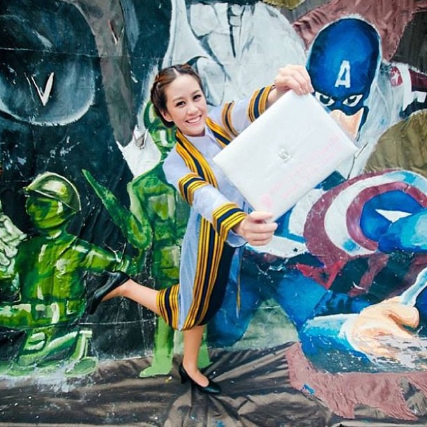 ดารารับปริญญาจุฬาฯ 2556 ดารารับปริญญาจุฬาฯ 2556