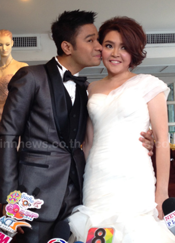 กอล์ฟ เบญจพล ควงแฟนสาวประกาศแต่ง กอล์ฟ เบญจพล ควงแฟนสาวประกาศแต่ง