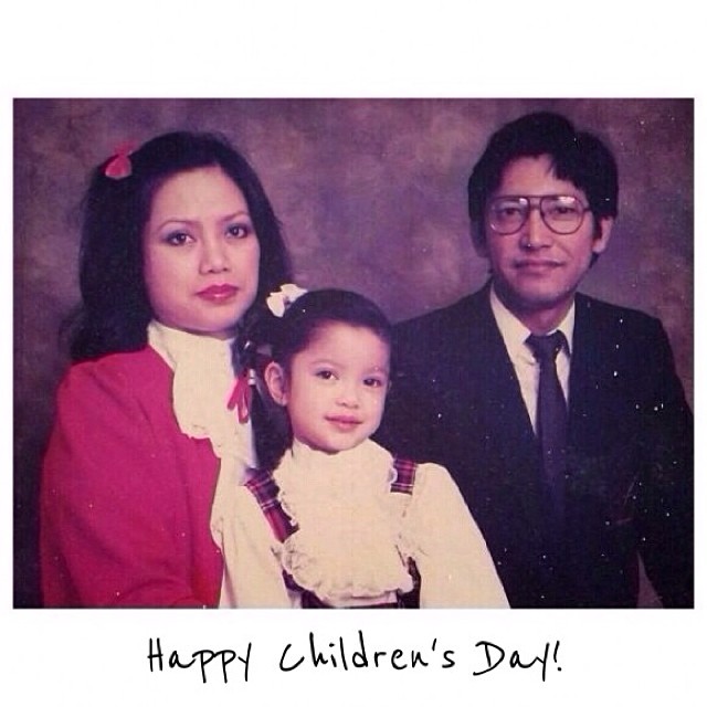 เอมมี่ มรกต เอมมี่ มรกต