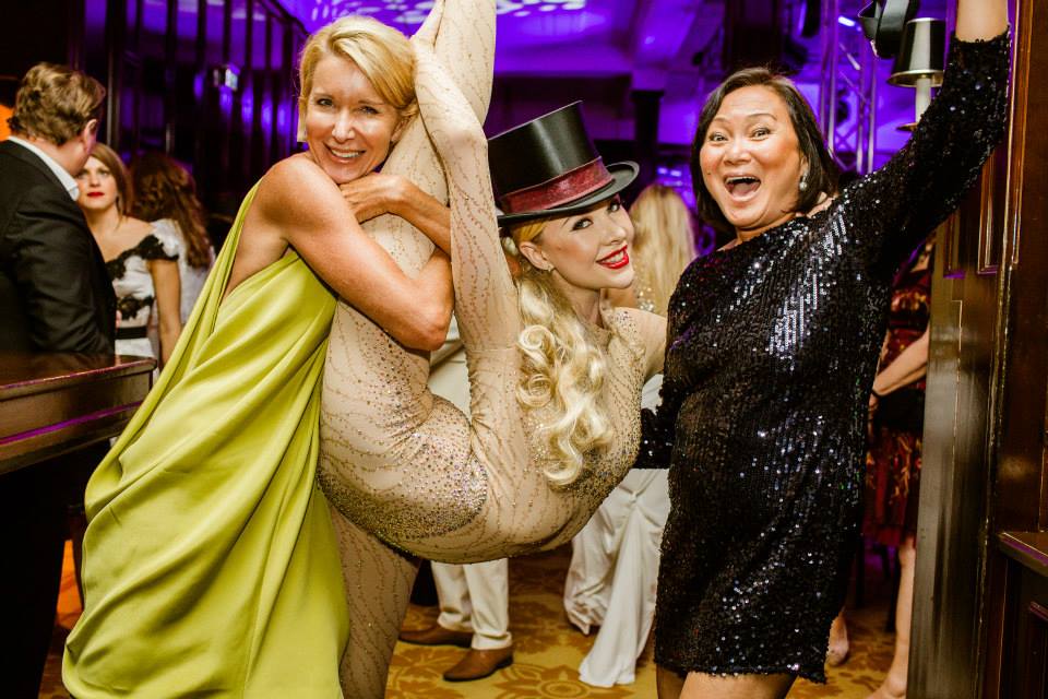 สาวรัสเซียตัวอ่อนเว่อร์ ดัดตัวผิดธรรมชาติได้สารพัดท่า สาวรัสเซียตัวอ่อนเว่อร์ ดัดตัวผิดธรรมชาติได้สารพัดท่า