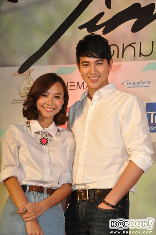เจมส์ เต้ย ควงคู่เปิดตัวภาพยนตร์ Timeline จดหมาย ความทรงจำ เจมส์ เต้ย ควงคู่เปิดตัวภาพยนตร์ Timeline จดหมาย ความทรงจำ