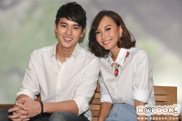 เจมส์ เต้ย ควงคู่เปิดตัวภาพยนตร์ Timeline จดหมาย ความทรงจำ เจมส์ เต้ย ควงคู่เปิดตัวภาพยนตร์ Timeline จดหมาย ความทรงจำ