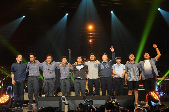 เดอะ นำโชค show by สิงโต เดอะ นำโชค show by สิงโต