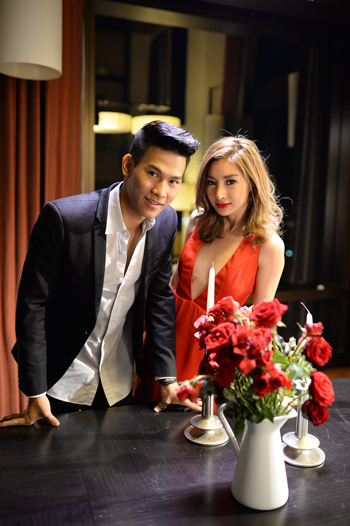 กรีน MV เพลง รักไม่ให้เธอพัก กรีน MV เพลง รักไม่ให้เธอพัก