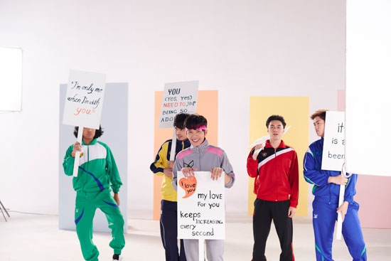 คชา นนทนันท์ MV เพลง สถานการณ์เป็นรอง คชา นนทนันท์ MV เพลง สถานการณ์เป็นรอง