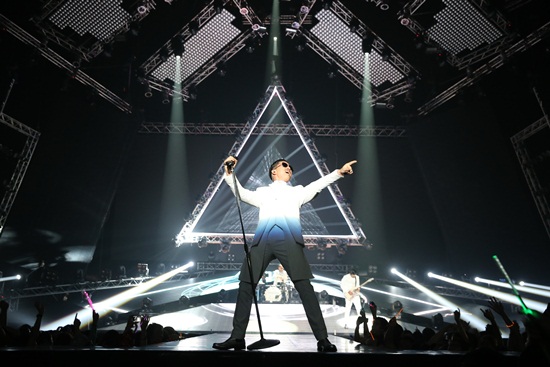 Slot Machine The First Contact Slot Machine The First Contact