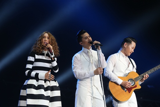 Slot Machine The First Contact Slot Machine The First Contact