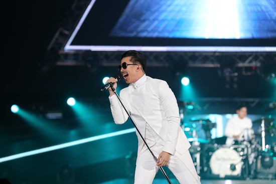 Slot Machine The First Contact Slot Machine The First Contact