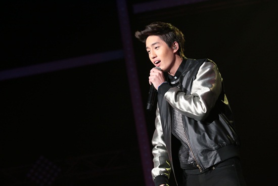 คอนเสิร์ต หล่อมากมาก คอนเสิร์ต หล่อมากมาก