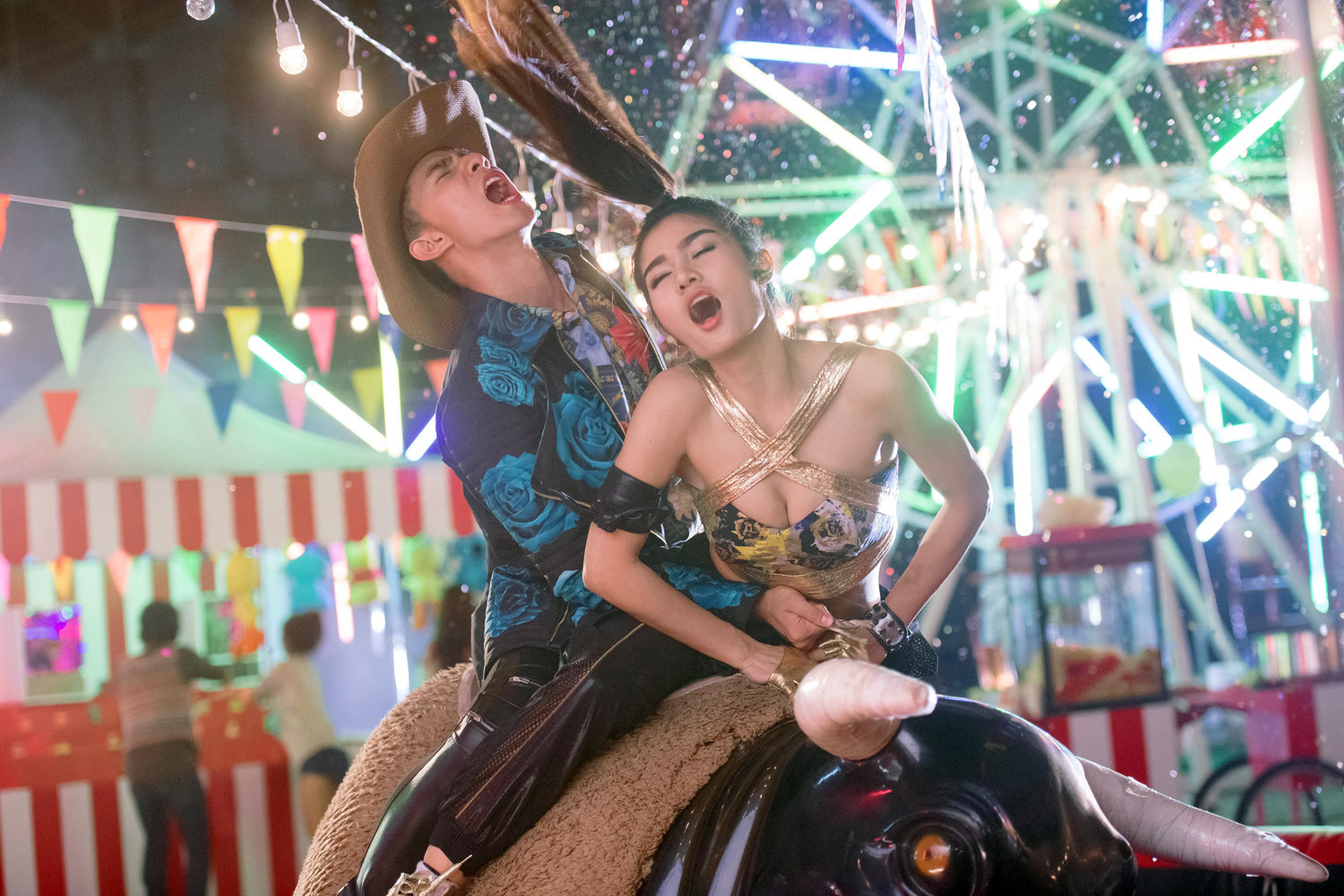 ชาวเน็ตจวก MV ชู้ทางไลน์ ขย่มเกินงาม ธามไท วอน อย่าจับผิด ชาวเน็ตจวก MV ชู้ทางไลน์ ขย่มเกินงาม ธามไท วอน อย่าจับผิด