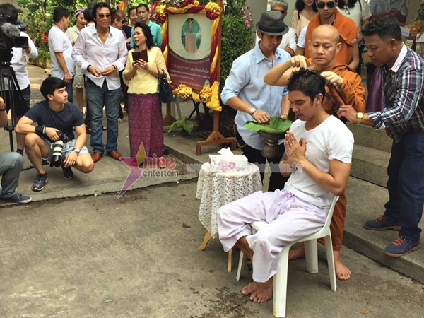 ดีเจแมน บวชแทนคุณครอบครัว 21 วัน ได้รับฉายา ขนฺติบโล ดีเจแมน บวชแทนคุณครอบครัว 21 วัน ได้รับฉายา ขนฺติบโล