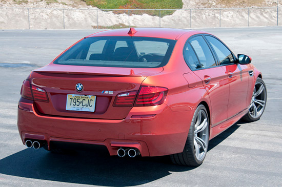 อัพเกรดขึ้นอีก! BMW M5 และ M6 เตรียมปรับเครื่องยนต์ให้แรงม้ามากขึ้น อัพเกรดขึ้นอีก! BMW M5 และ M6 เตรียมปรับเครื่องยนต์ให้แรงม้ามากขึ้น