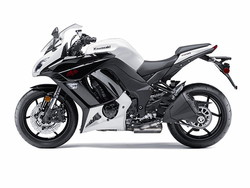 2013 Kawasaki Ninja 1000 ABS พลัง สไตล์ สมรรถนะที่ลงตัว 2013 Kawasaki Ninja 1000 ABS พลัง สไตล์ สมรรถนะที่ลงตัว