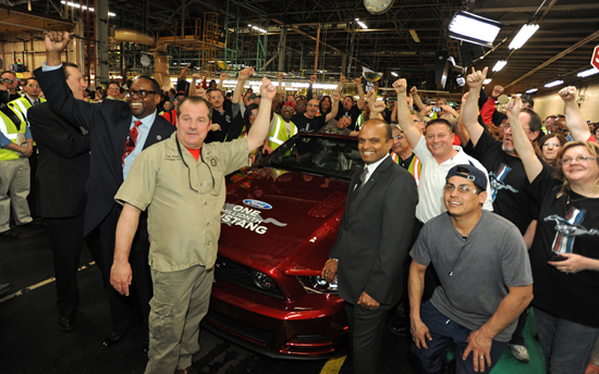 รถสปอร์ตอมตะ Ford Mustang เดินสายการผลิตครบ 1 ล้านคัน รถสปอร์ตอมตะ Ford Mustang เดินสายการผลิตครบ 1 ล้านคัน