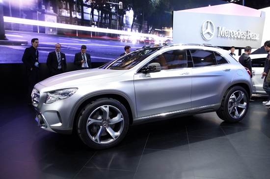 Mercedes-Benz GLA Concept โชว์ตัวเซี่ยงไฮ้ ชาวจีนแห่ชมล้น Mercedes-Benz GLA Concept โชว์ตัวเซี่ยงไฮ้ ชาวจีนแห่ชมล้น