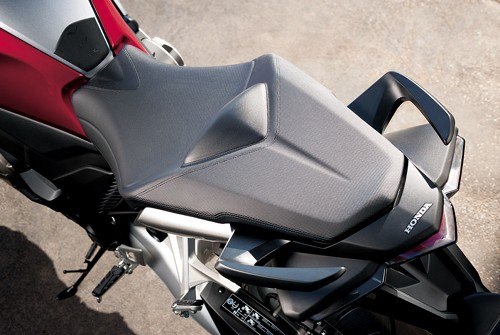 Honda VFR1200F สปอร์ตตัวแรงจากฮอนด้า Honda VFR1200F สปอร์ตตัวแรงจากฮอนด้า