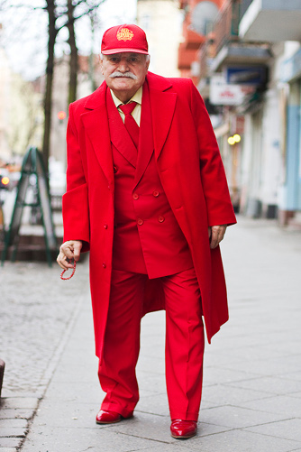 เท่ป่ะ คุณปู่ซู่ซ่าวัย 83 ปี ผู้มีสไตล์การแต่งตัวที่ไม่ธรรมดา เท่ป่ะ คุณปู่ซู่ซ่าวัย 83 ปี ผู้มีสไตล์การแต่งตัวที่ไม่ธรรมดา