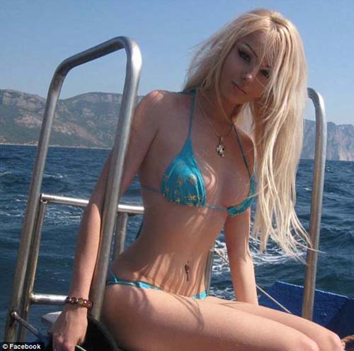 Valeria Lukyanova Valeria Lukyanova