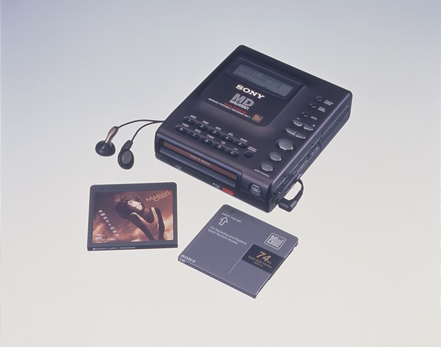 SONY WALKMAN MZ-1 SONY WALKMAN MZ-1