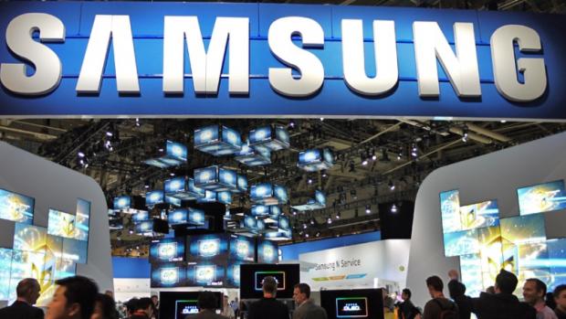 ซัมซุงจดสิทธิบัตรมือถือจอสัมผัสทั้งด้านหน้า-หลัง ใช้งานได้ทั้งสองด้าน ซัมซุงจดสิทธิบัตรมือถือจอสัมผัสทั้งด้านหน้า-หลัง ใช้งานได้ทั้งสองด้าน